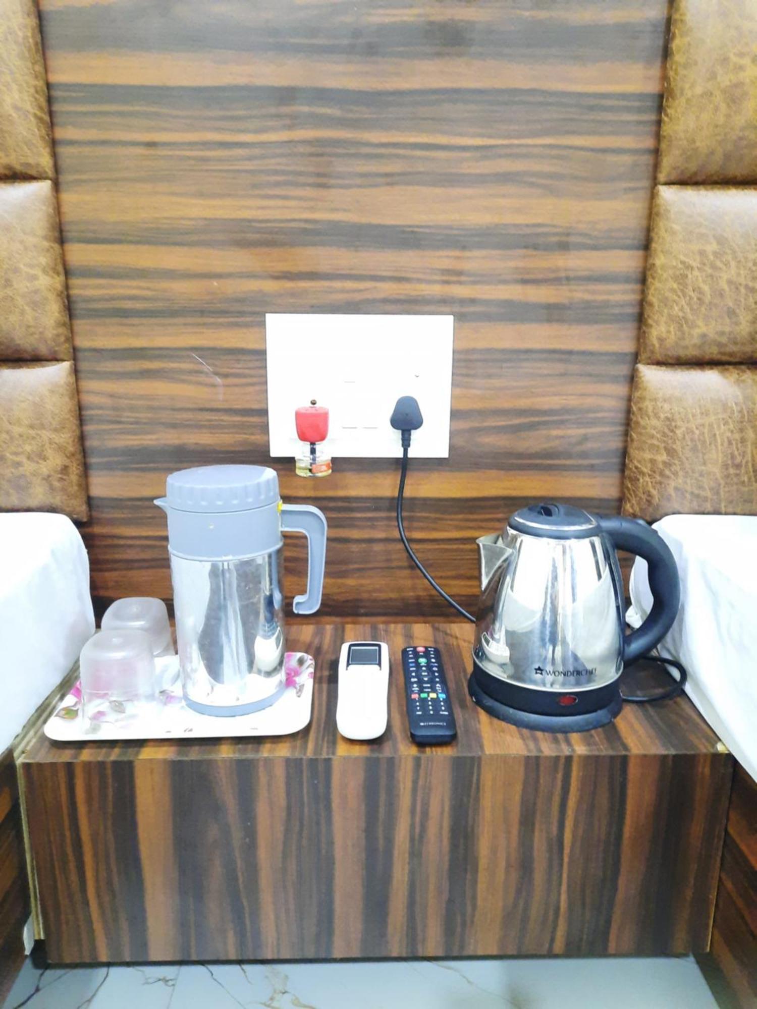 Hotel Ganga Sagar ウッジャイン エクステリア 写真