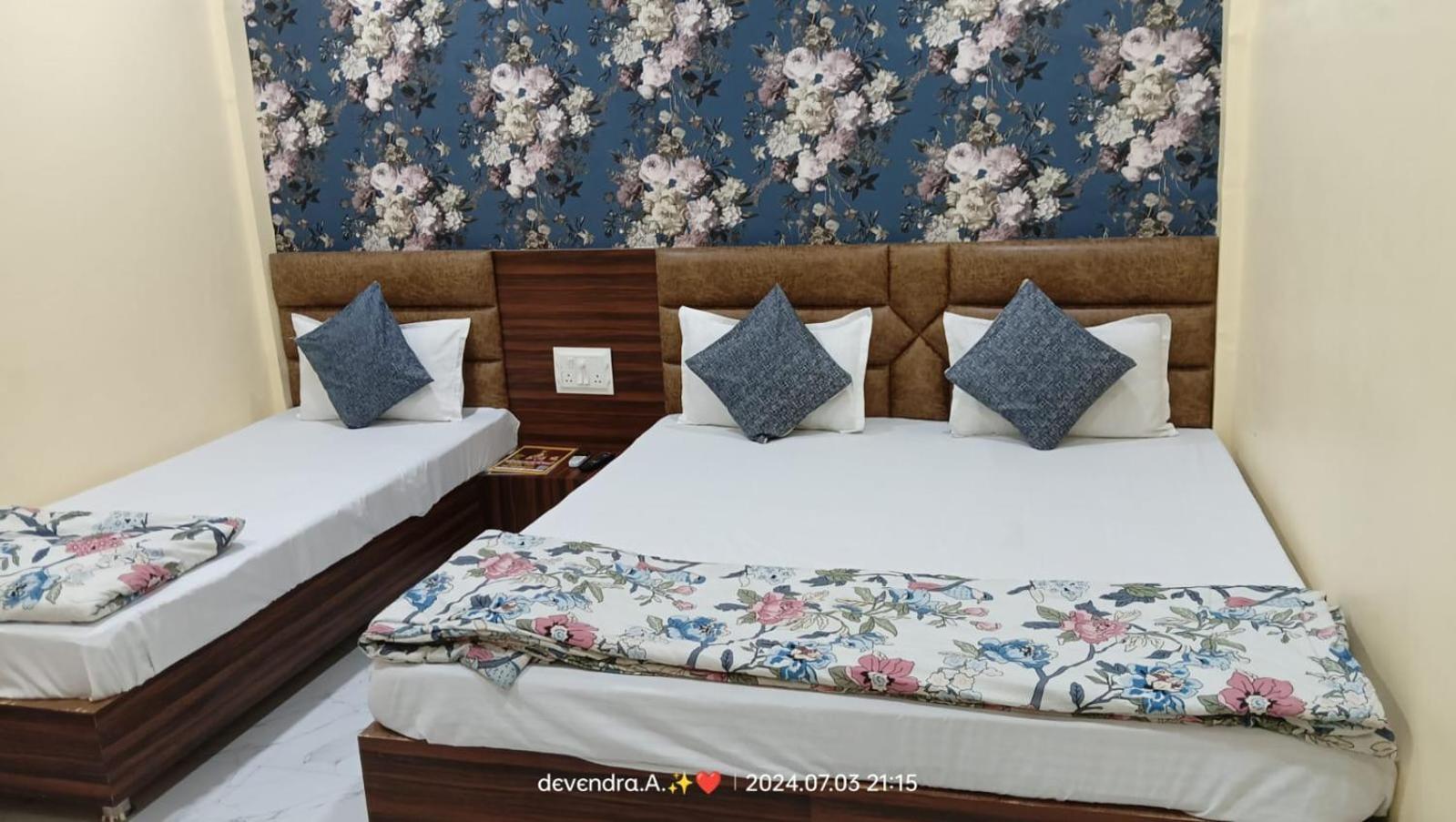 Hotel Ganga Sagar ウッジャイン エクステリア 写真